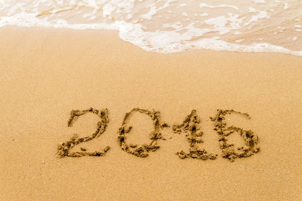 2016 Jahr auf Sand geschrieben, tropischer Strand — Stockfoto