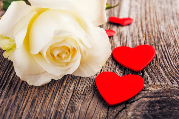 Serca i róż, Walentynki — Zdjęcie stockowe