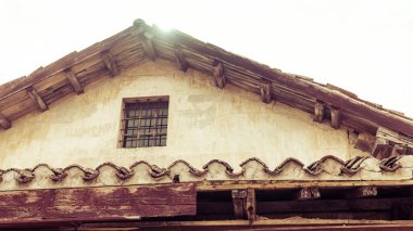 Fotoğraf Chufut-Kale, Kırım, Bakhchisaray 'daki bir ortaçağ mağara şehir kalesi..