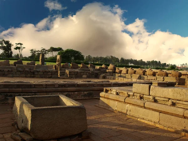 美しい石の彫刻200歳でMamallapuram India — ストック写真