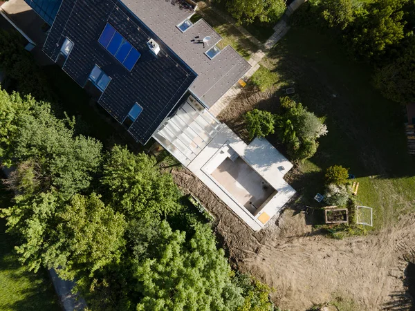 Drohnenschuss Von Pool Baustelle Garten Erde Rund Den Pool Ist — Stockfoto