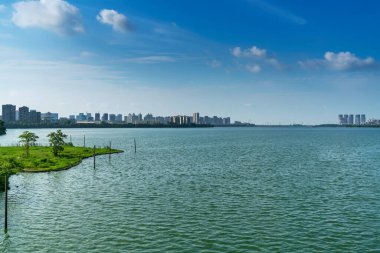 Çin 'deki Lakeside modern ofis binası