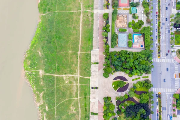 Vista Aérea Carretera Junto Lago — Foto de Stock