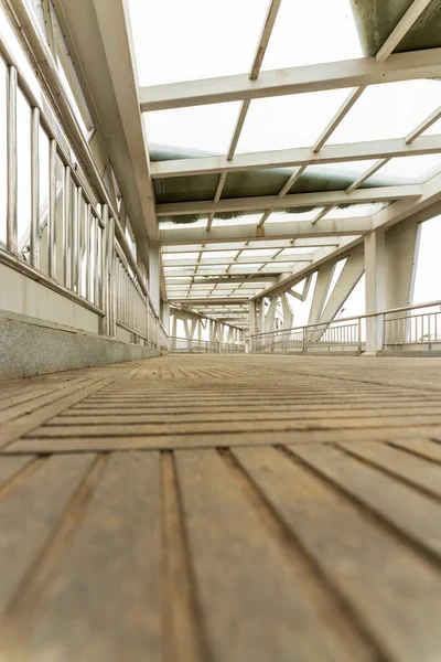 Intérieur Une Passerelle Moderne Pour Piétons — Photo