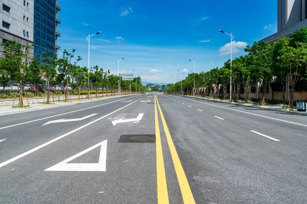 Çin Deki Boş Şehir Yolu Binalar — Stok fotoğraf