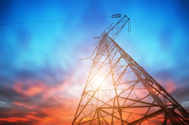 yüksek gerilim kule