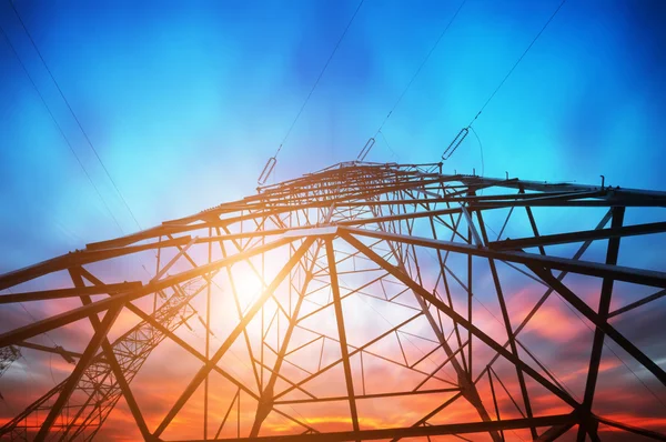 Torre de energía — Foto de Stock