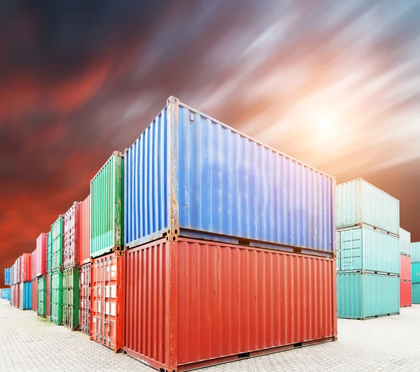Stack of cargo containers at the docks — Stock Photo, Image
