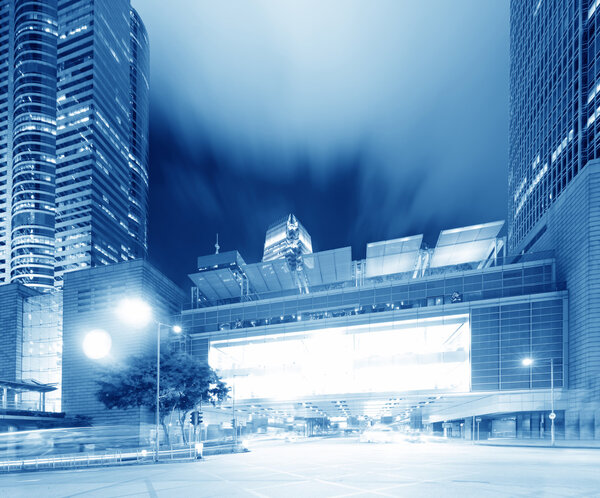 traffic in Hong Kong at night