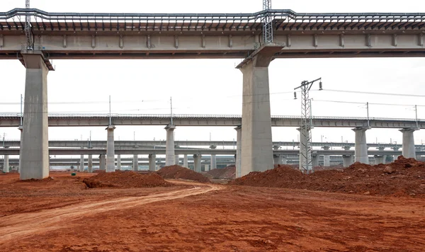 Hoge viaduct — Stockfoto