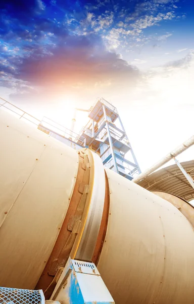 Oil and gas processing plant — Stock Photo, Image