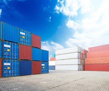 Kargo konteyner rıhtım, yığını