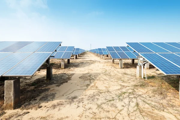 Paneles solares — Foto de Stock