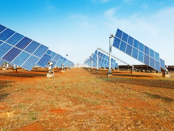 Paneles solares —  Fotos de Stock