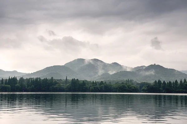 Enchanteur West Lake, Hangzhou — Photo