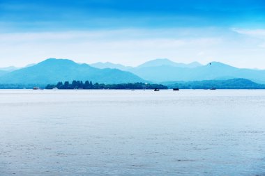 Büyüleyici Batı Gölü, Hangzhou