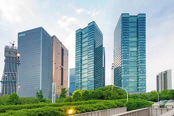 Moderne gebouwen in hangzhou — Stockfoto