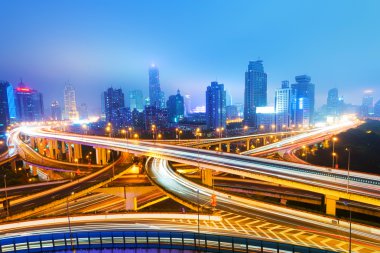 Shanghai Kavşağı Üstgeçit