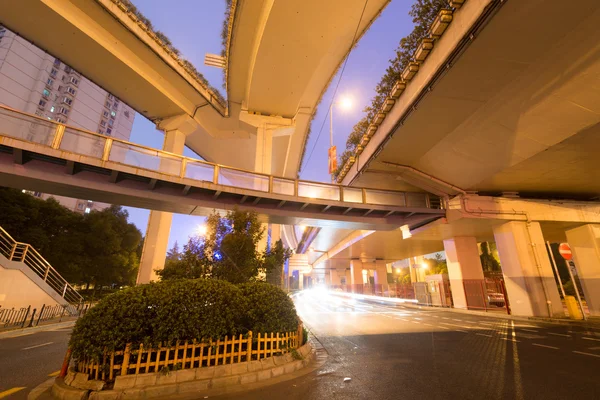 Överfart bron vid shanghai — Stockfoto