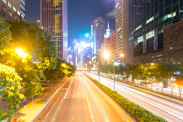 Lalu lintas di hong kong pada malam hari — Stok Foto