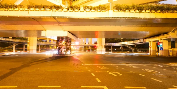 Överfart bron vid shanghai — Stockfoto