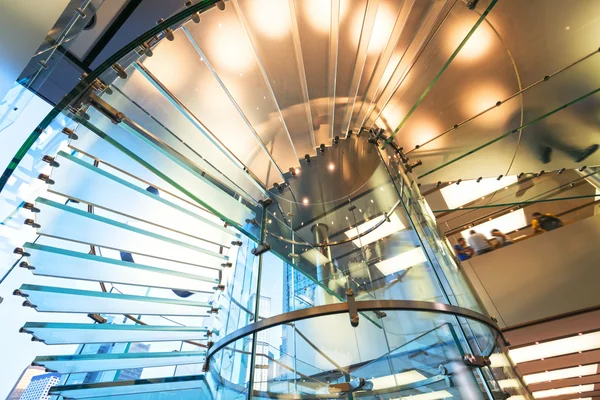 Silhouette d'escalier en verre moderne — Photo