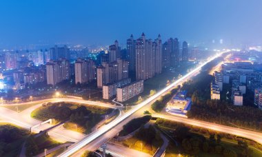 Shanghai Kavşağı Üstgeçit ve yükseltilmiş yol