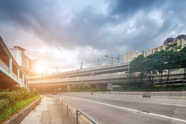Beton yol eğrisi Viyadüğü içinde Şanghay