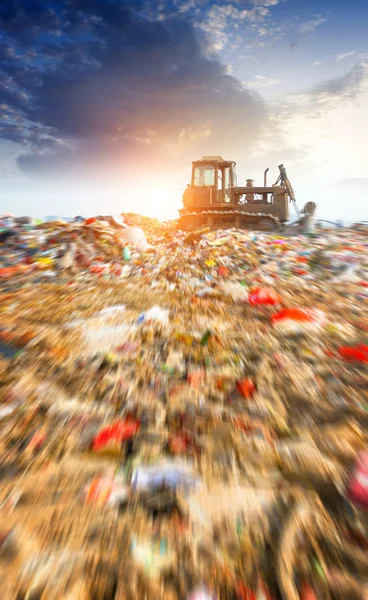 Basura dentro de una planta de procesamiento —  Fotos de Stock