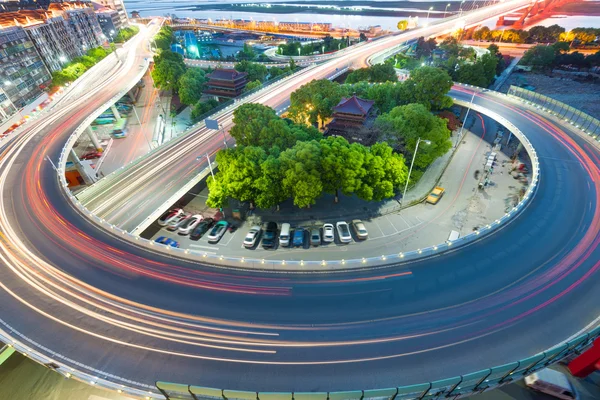 Shanghai uitwisseling viaduct en verhoogde weg — Stockfoto