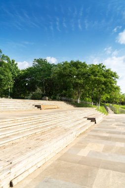 The terrace path is in the park.