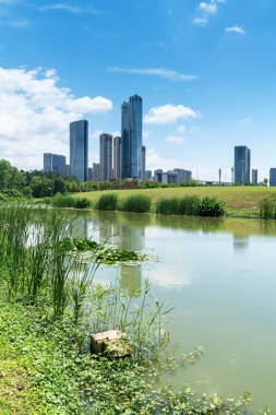 Çin 'deki Lakeside modern ofis binası