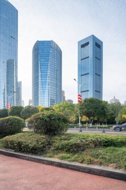 Şehrin gündüz görüntüsü ufuk çizgisi