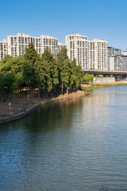 Çin 'deki Lakeside modern ofis binası