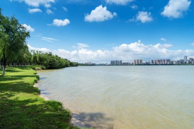 Çin 'deki Lakeside modern ofis binası