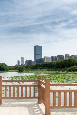 Çin 'deki Lakeside modern ofis binası