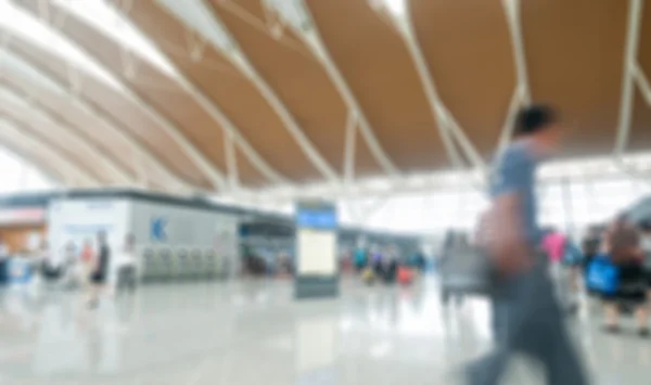 Persone offuscate in aeroporto — Foto Stock