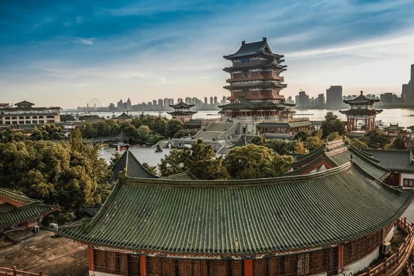 Ancient Chinese architecture Tengwang Pavilion — Stock Photo, Image