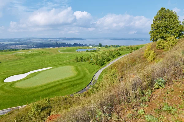 Kilátás nyílik a golfpályára — Stock Fotó