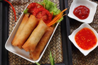 Kızarmış böreği.