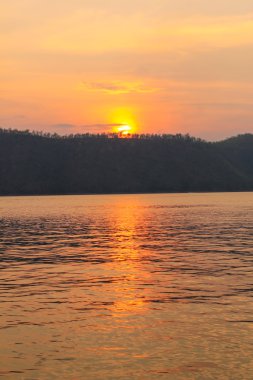 günbatımı ve gündoğumu