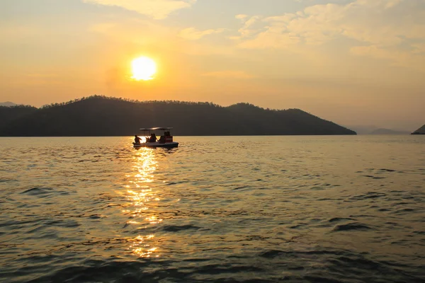 günbatımı ve gündoğumu