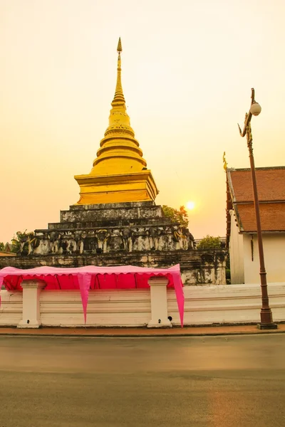 Golden Pagoda at the Sunrise time — Stock Photo, Image