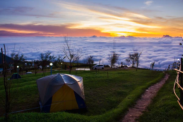 Deniz sis Dağı'nda.