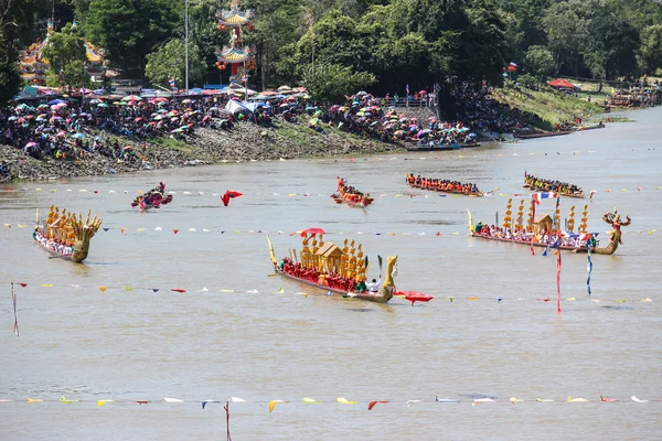Geleneksel uzun tekne yarışı Şampiyonası