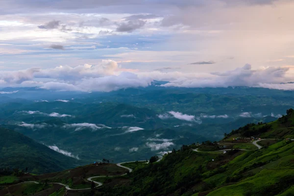 Paisaje naturaleza en la montaña —  Fotos de Stock