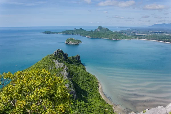 Deniz sayısı Manao Bay.