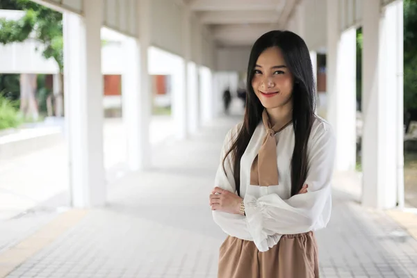 Portrait Asian Business Woman Corporate Building — Stock Photo, Image