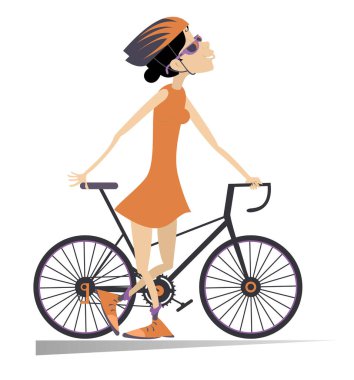 Bisiklet resimli bisikletli bir kadın. Kasklı genç bisikletçi kadın beyaz bir bisikletiyle ayakta duruyor. 