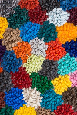 Boyalı polimer reçineler enjeksiyon kalıplama için